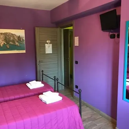 Bed & Breakfast Sopra Le Laure *